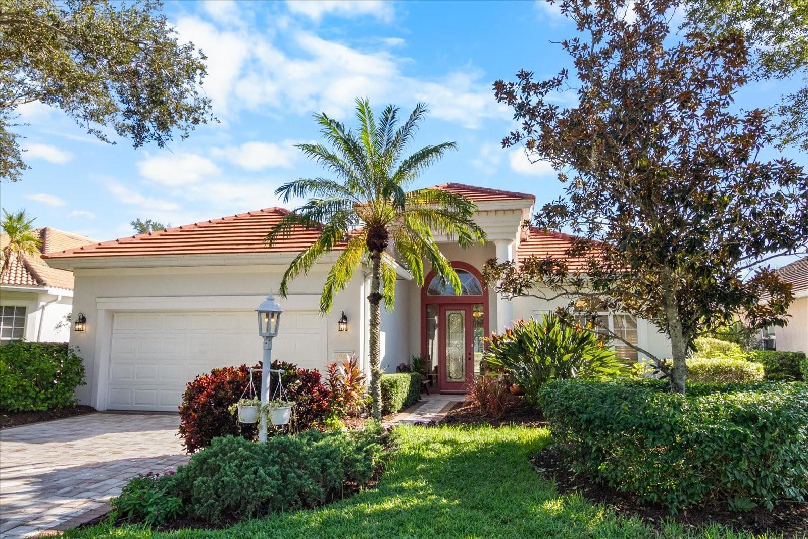 Photo of 6943 LENNOX PLACE UNIVERSITY PARK FL 34201