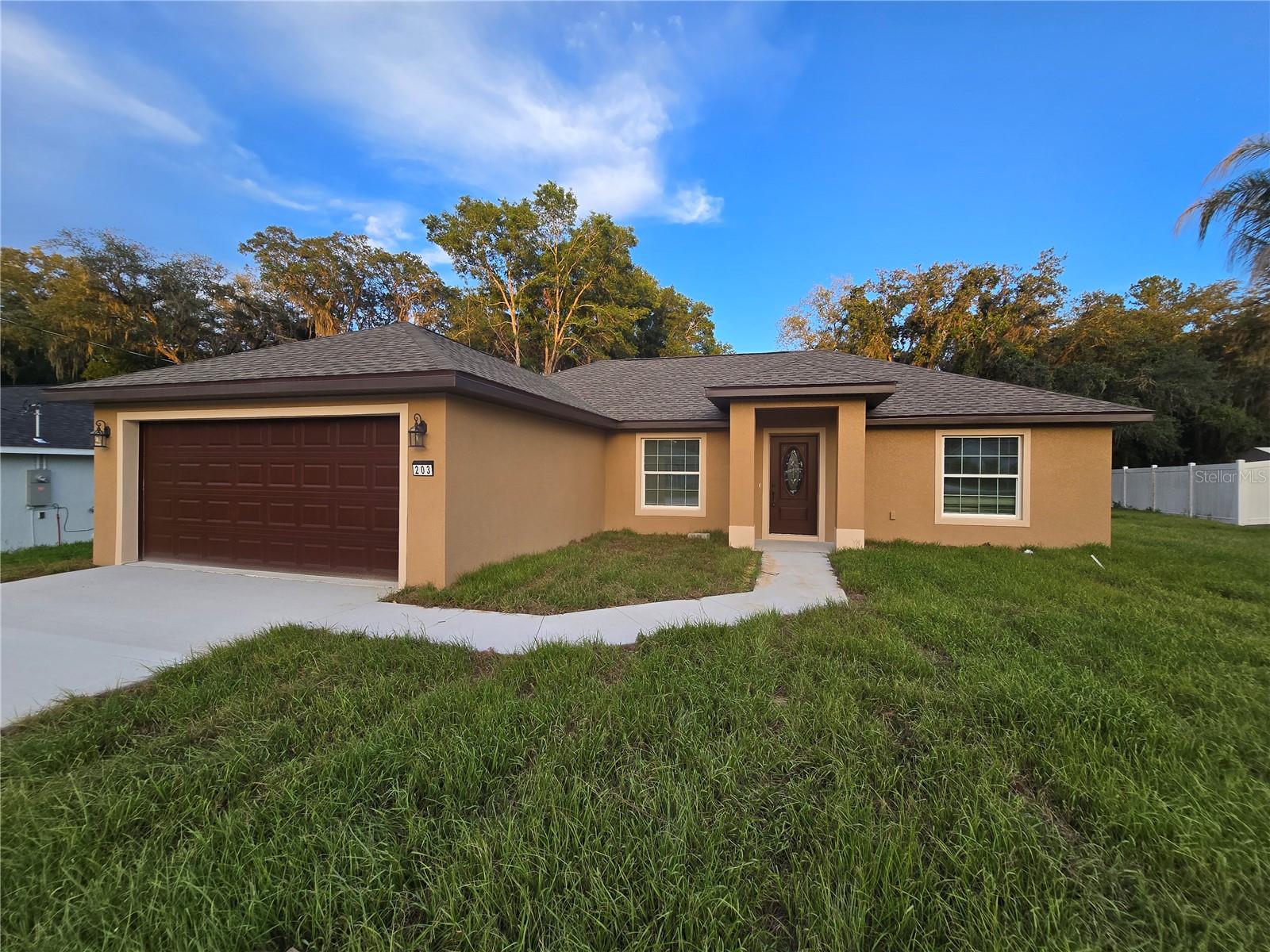 Photo of 203 EMERALD ROAD OCALA FL 34472