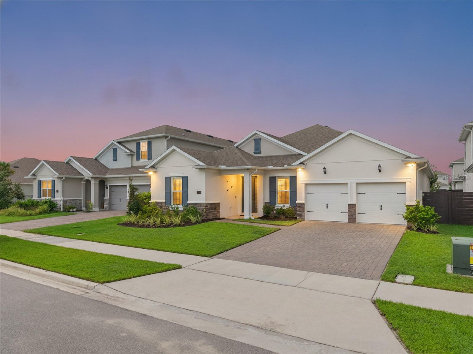 Photo of 19053 BLUELEAF STREET ORLANDO FL 32827