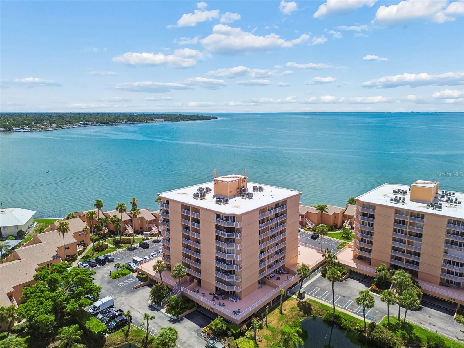 Photo of 7430 SUNSHINE SKYWAY LANE #201 ST PETERSBURG FL 33711