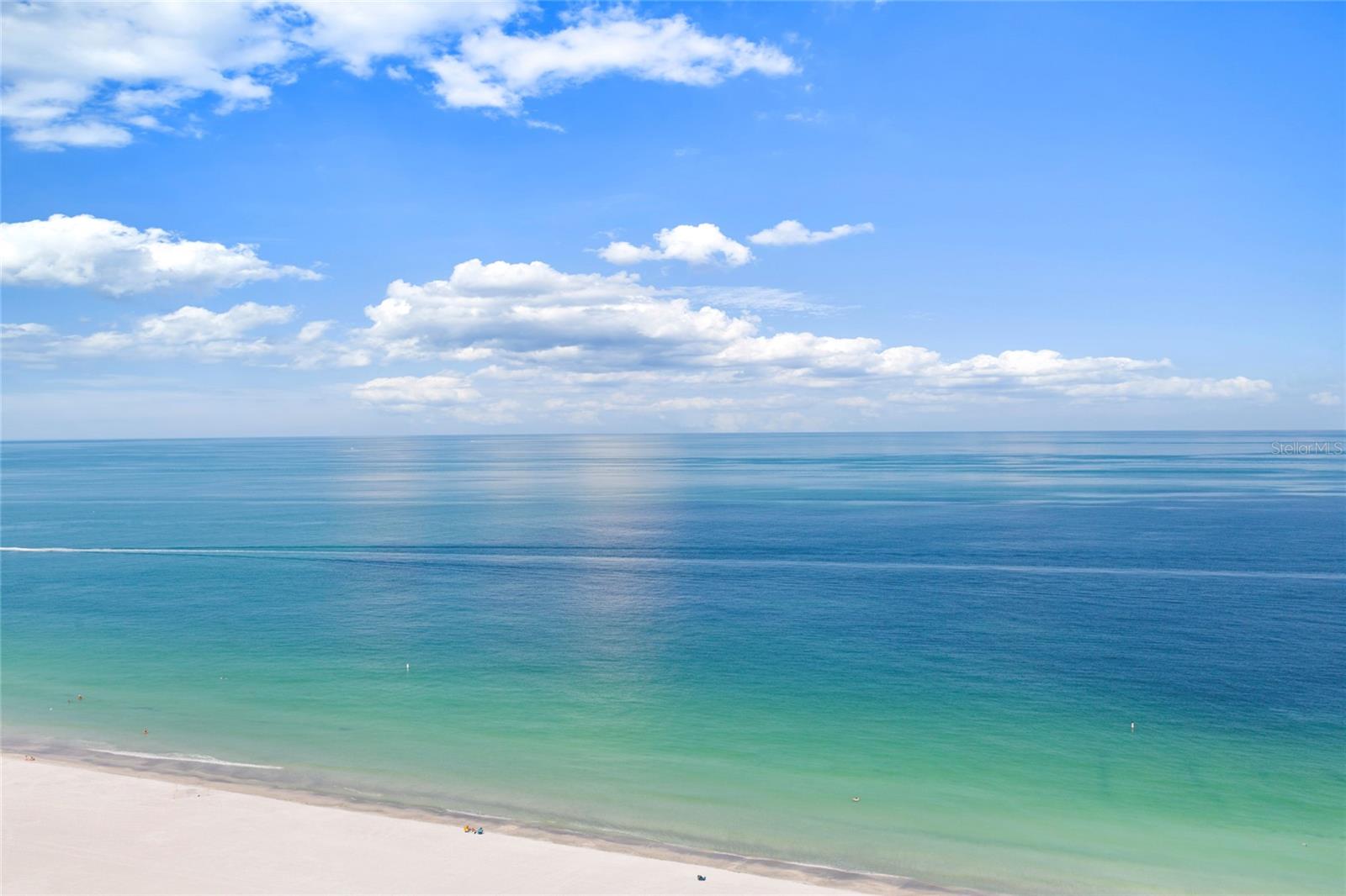 Photo of 1520 GULF BOULEVARD #1807 CLEARWATER BEACH FL 33767