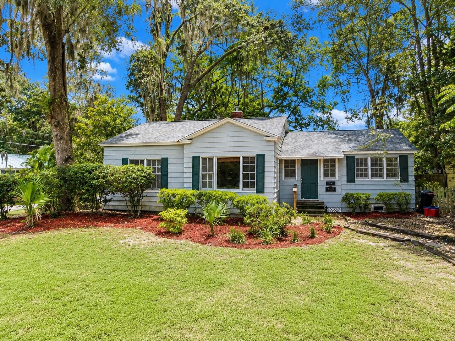 Photo of 745 NE 10TH AVENUE GAINESVILLE FL 32601