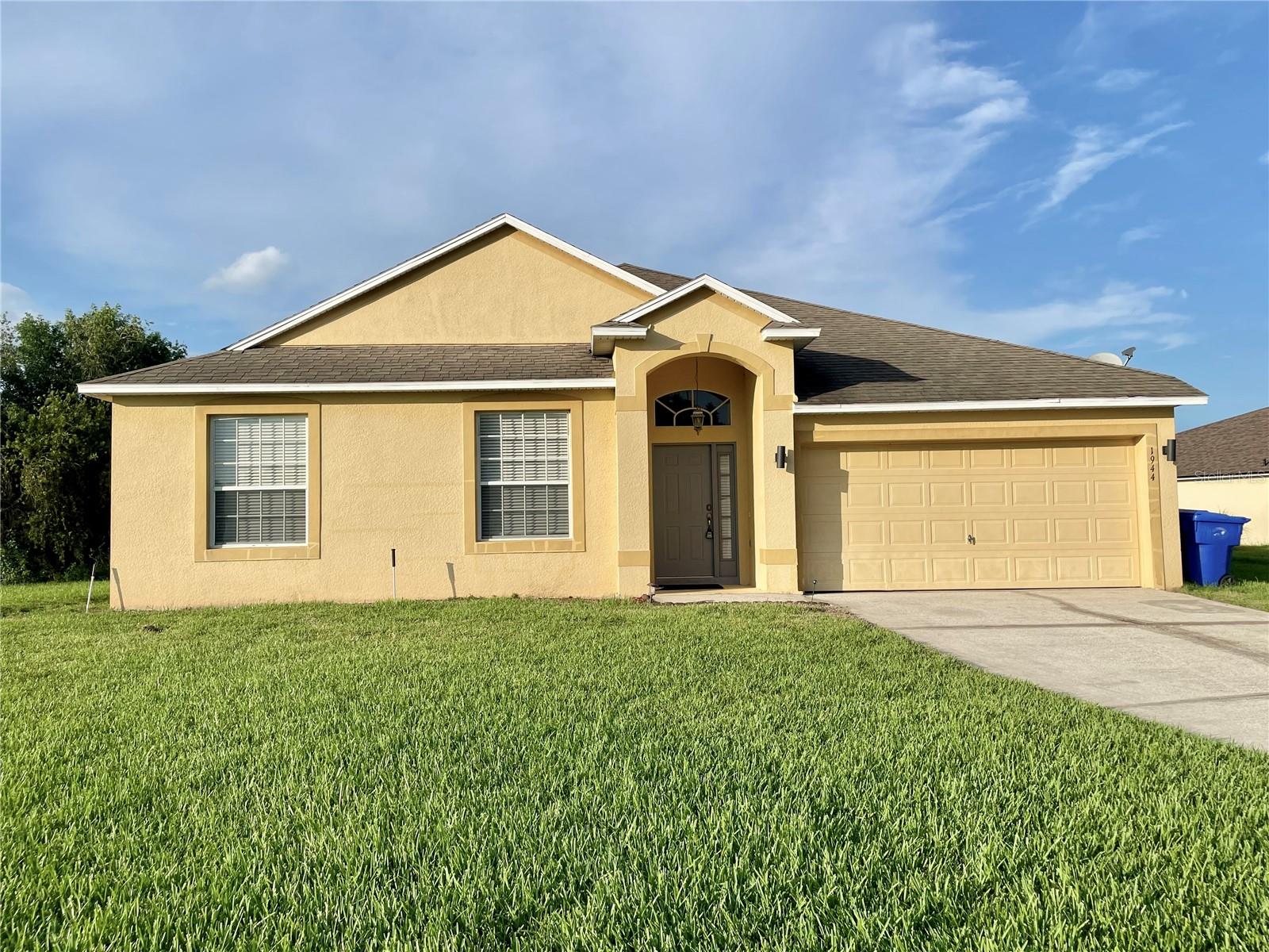 Photo of 1944 THE OAKS BOULEVARD KISSIMMEE FL 34746