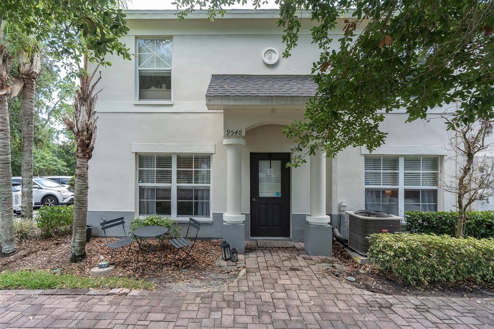 Photo of 9548 CHARLESBERG DRIVE TAMPA FL 33635