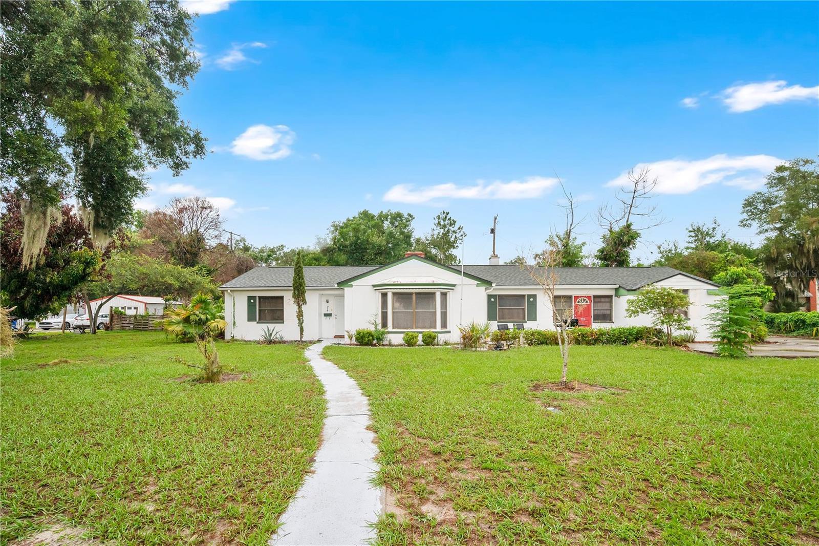 Photo of 715 AVENUE B WINTER HAVEN FL 33880