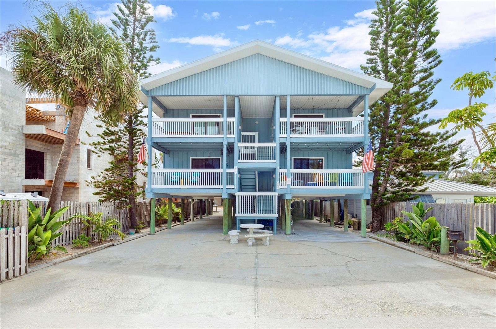 Photo of 812 GULF BLVD #3 INDIAN ROCKS BEACH FL 33785