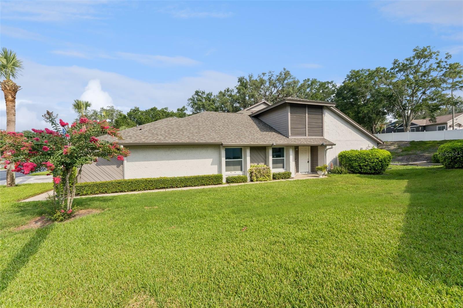 Photo of 145 OLIVE TREE CIRCLE #145 ALTAMONTE SPRINGS FL 32714