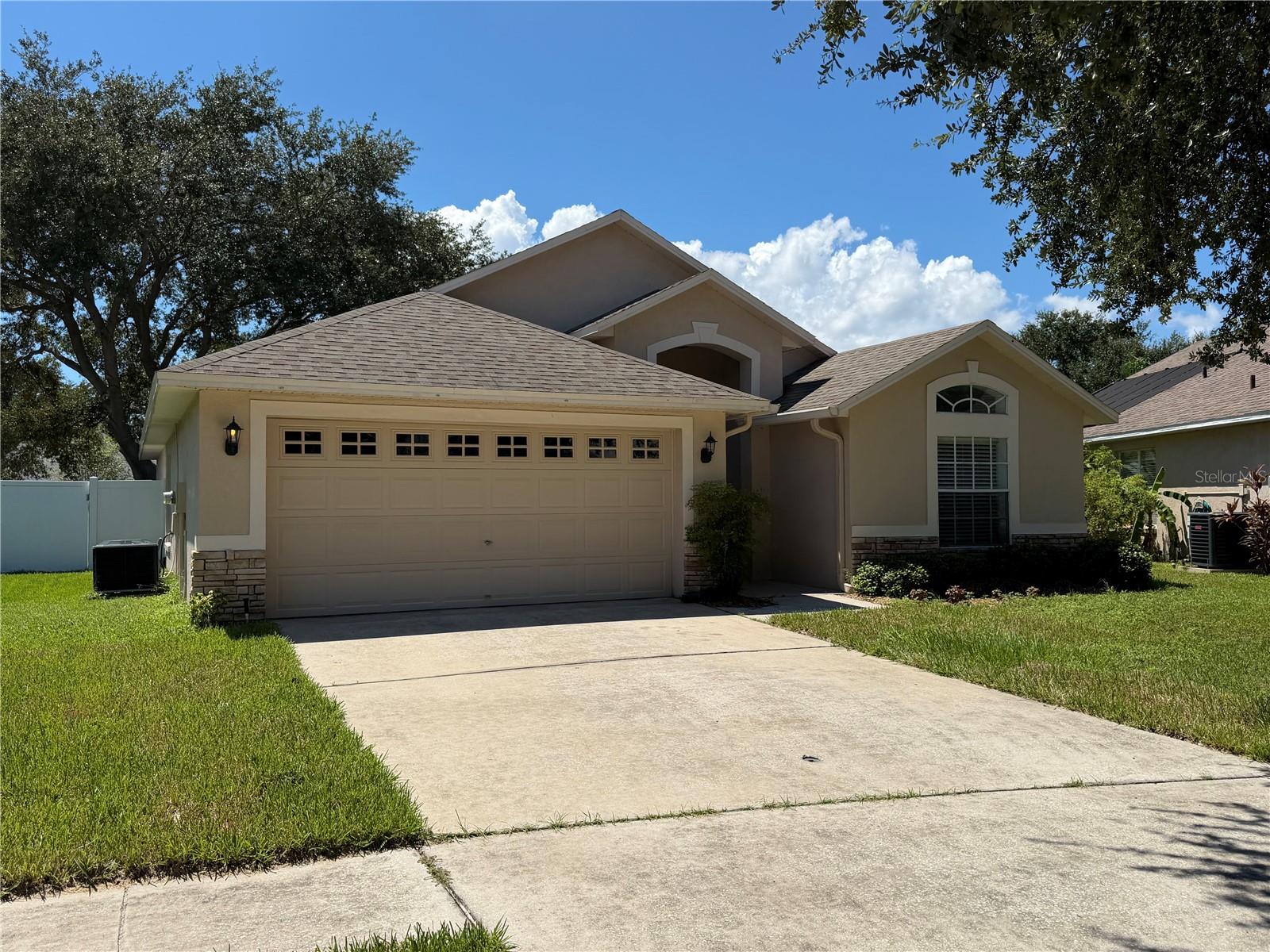 Photo of 7016 JAMESTOWN MANOR DRIVE RIVERVIEW FL 33578
