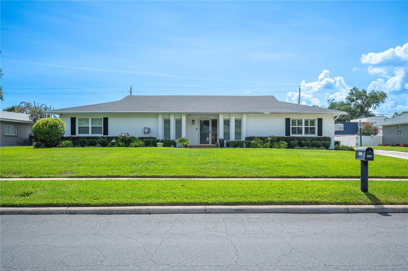 Photo of 1211 HUNT AVENUE LAKELAND FL 33801