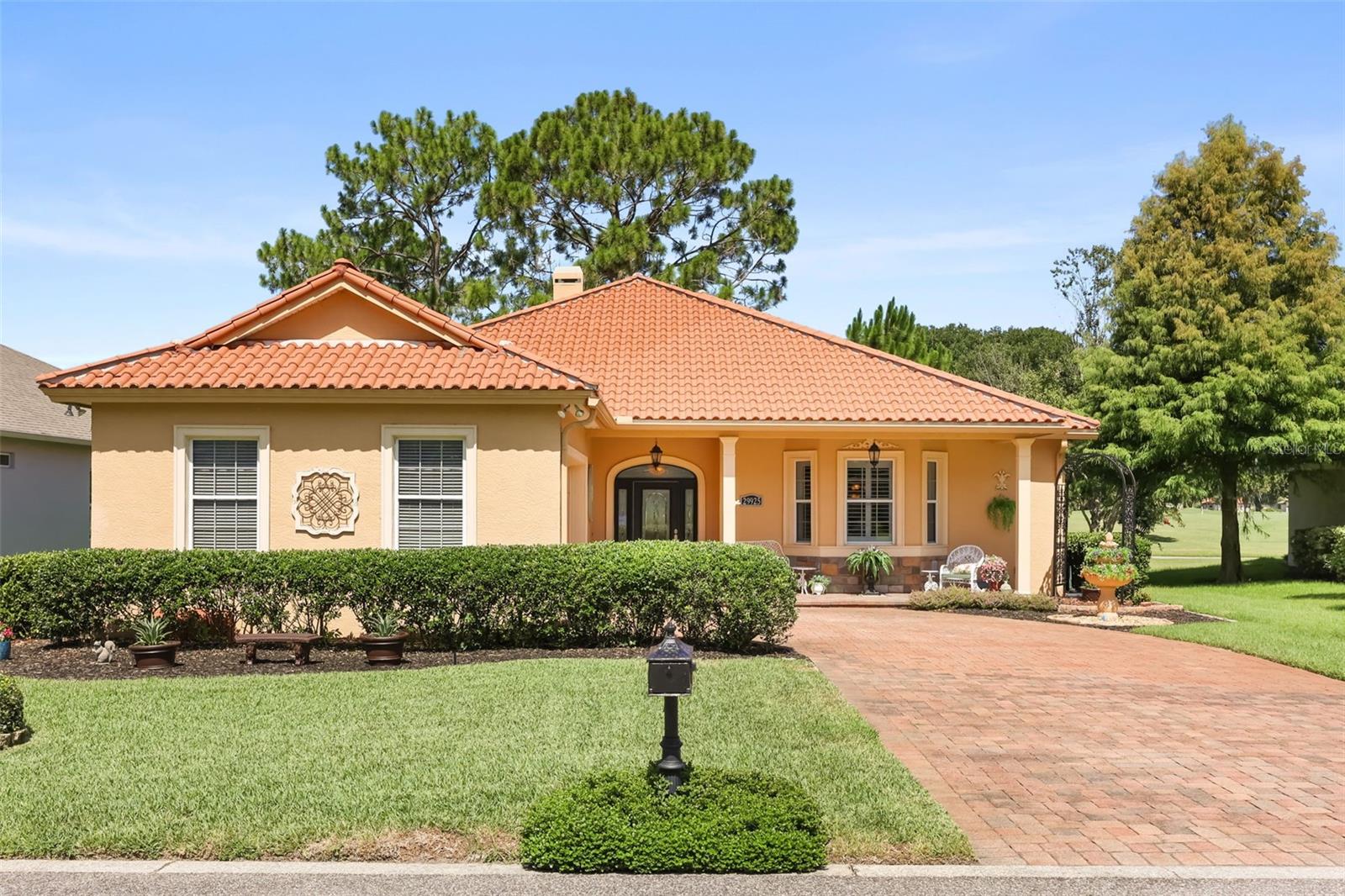 Photo of 29925 CYPRESS POINTE TAVARES FL 32778