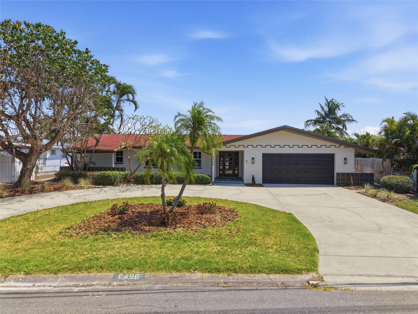 Photo of 6496 FAIRWAY VIEW BOULEVARD ST PETERSBURG FL 33707