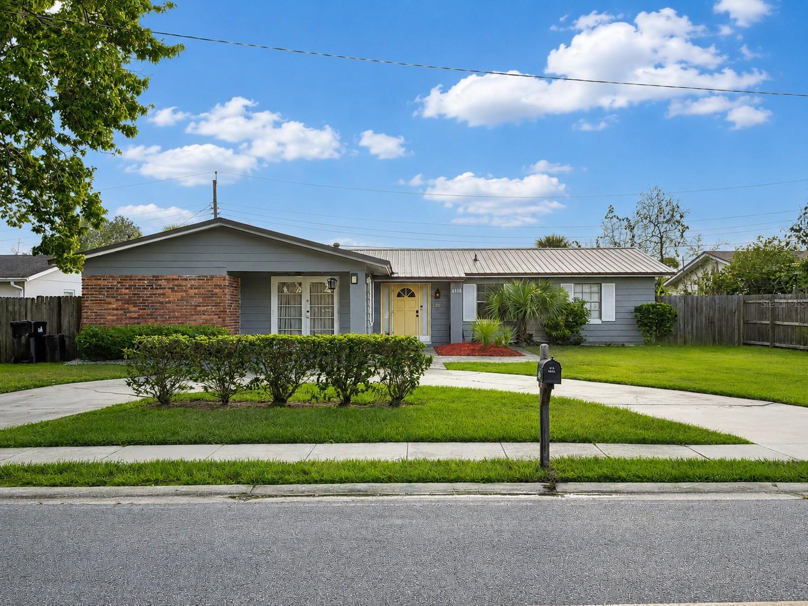 Photo of 6518 VOLTAIRE DRIVE ORLANDO FL 32809