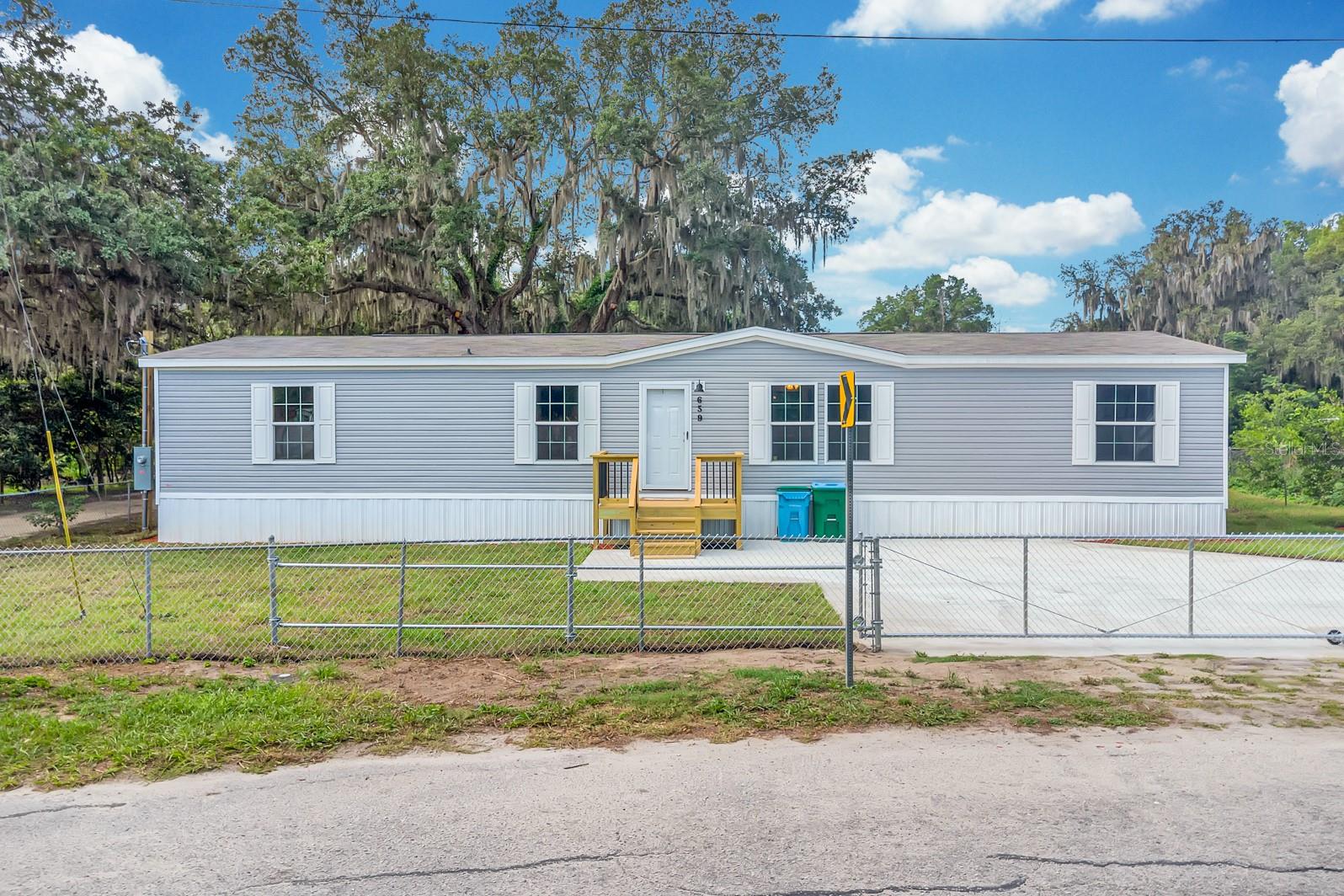 Photo of 659 ALPINE STREET MASCOTTE FL 34753