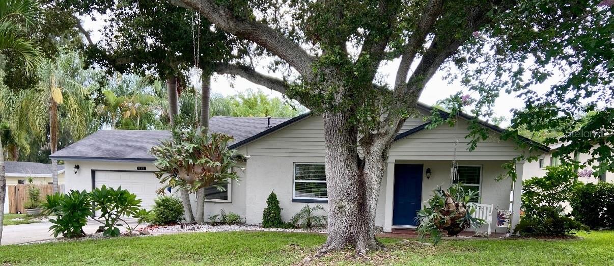 Photo of 915 HARBOR HILL DRIVE SAFETY HARBOR FL 34695