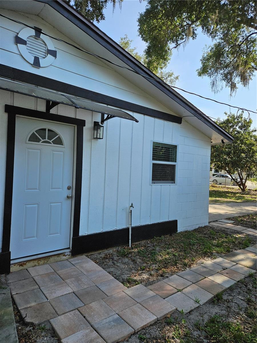 Photo of 345 N THOMPSON ROAD #B APOPKA FL 32703