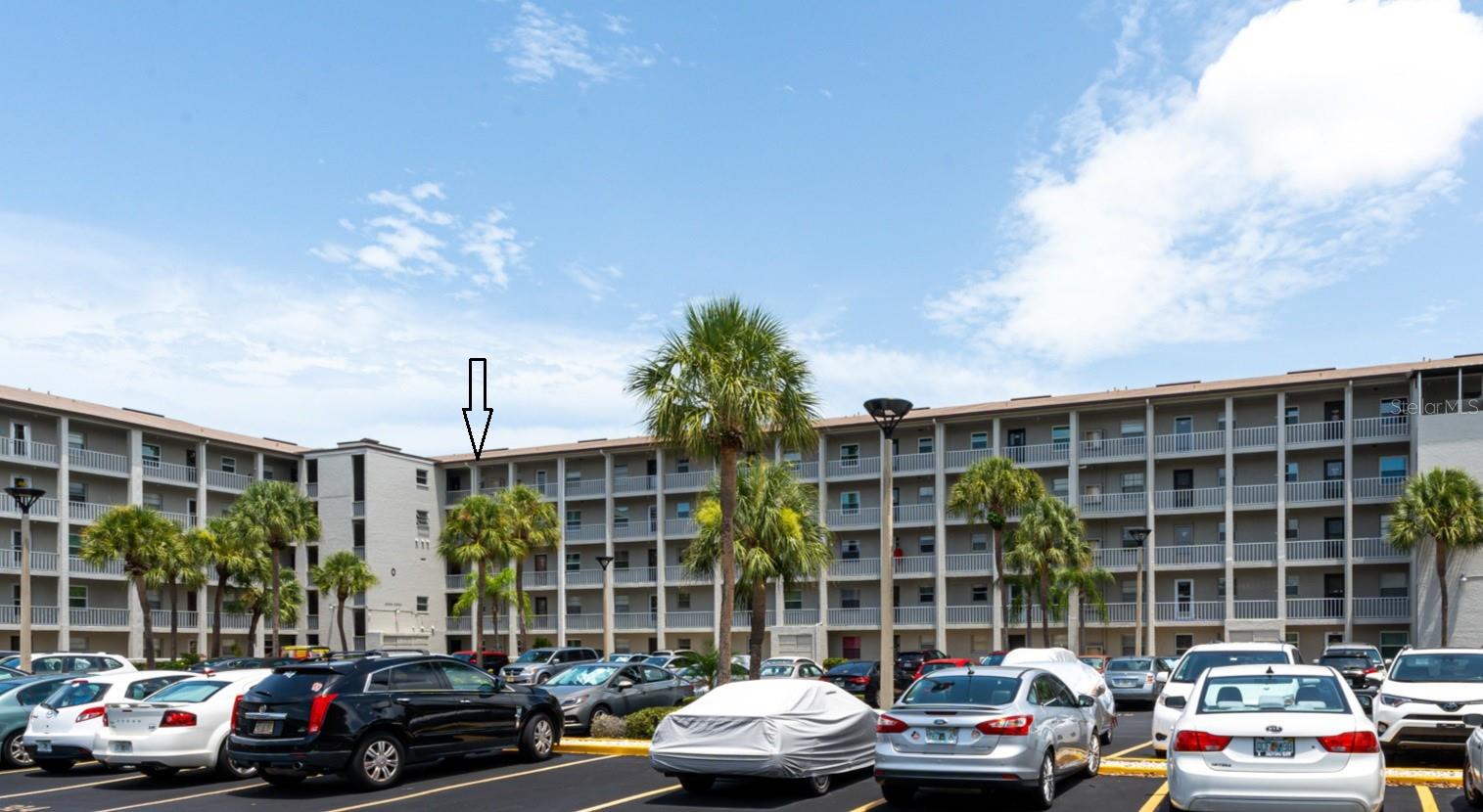 Photo of 3276 LAKE BAYSHORE DRIVE #O-517 BRADENTON FL 34205