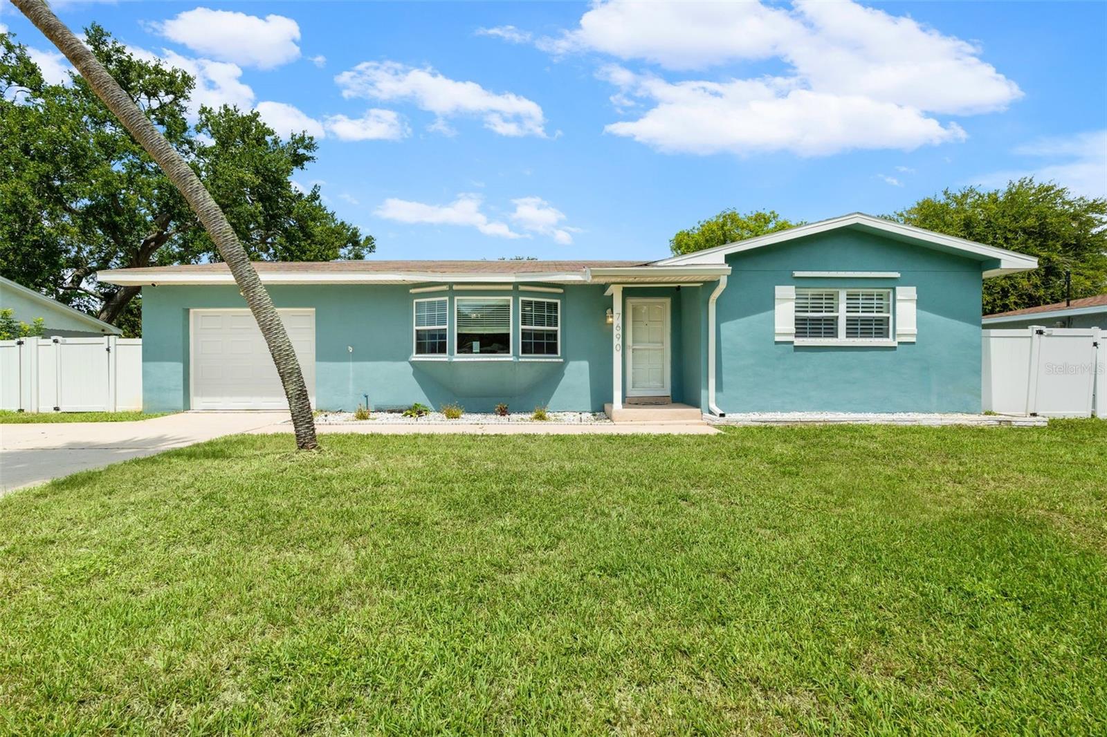 Photo of 7690 91ST STREET SEMINOLE FL 33777