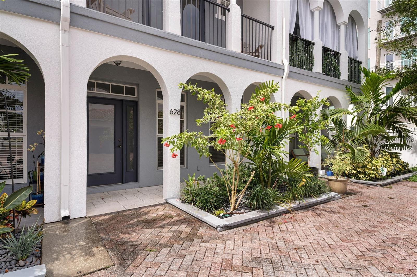 Photo of 628 3RD AVENUE ST PETERSBURG FL 33701