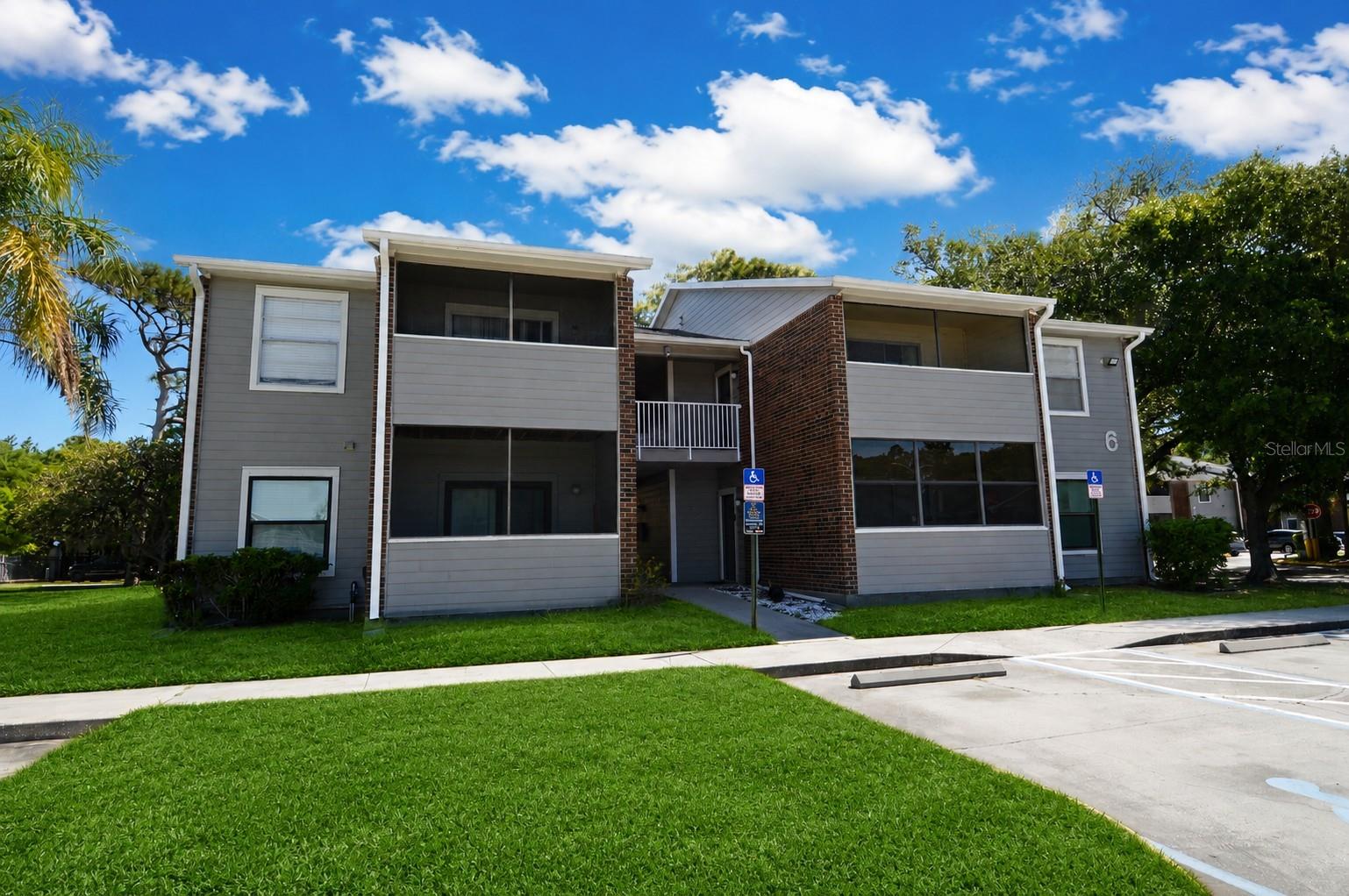 Photo of 1400 GANDY BOULEVARD #607 ST PETERSBURG FL 33702