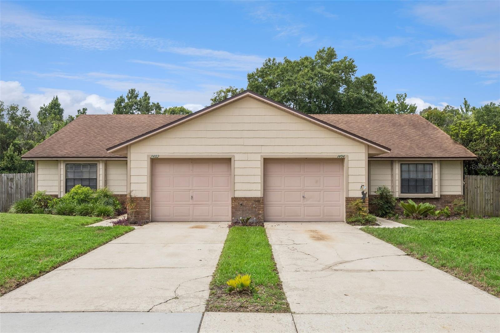 Photo of 1402 & 1404 PLEASANT OAK LANE ORLANDO FL 32804