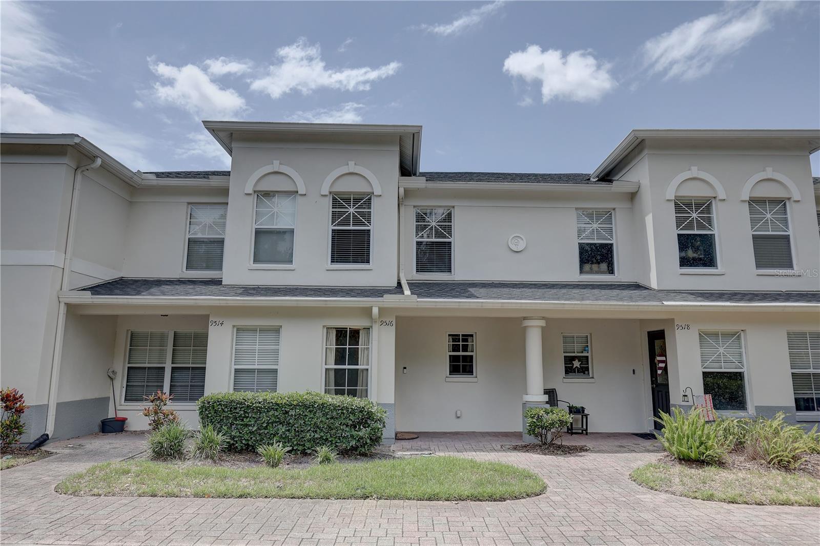Photo of 9516 CHARLESBERG DRIVE TAMPA FL 33635