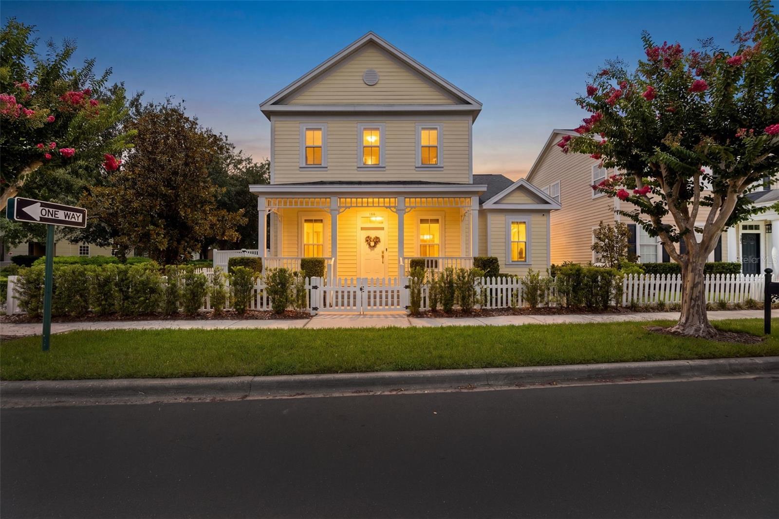 Photo of 185 LONGVIEW AVENUE KISSIMMEE FL 34747