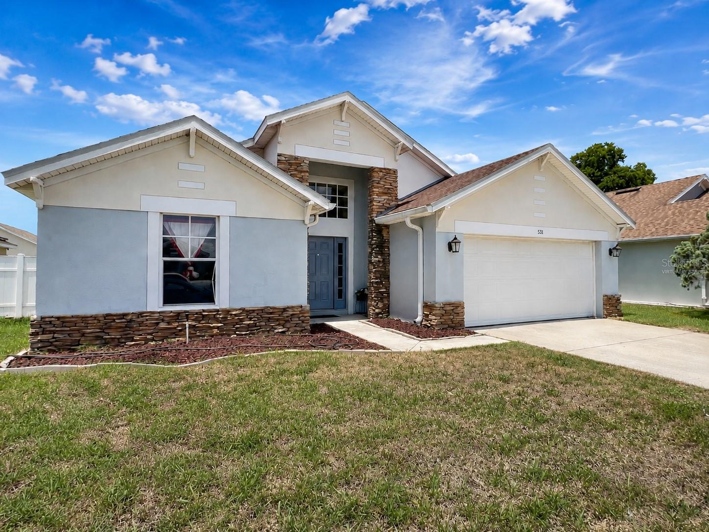 Photo of 531 SILVER PALMS CIRCLE DAVENPORT FL 33837