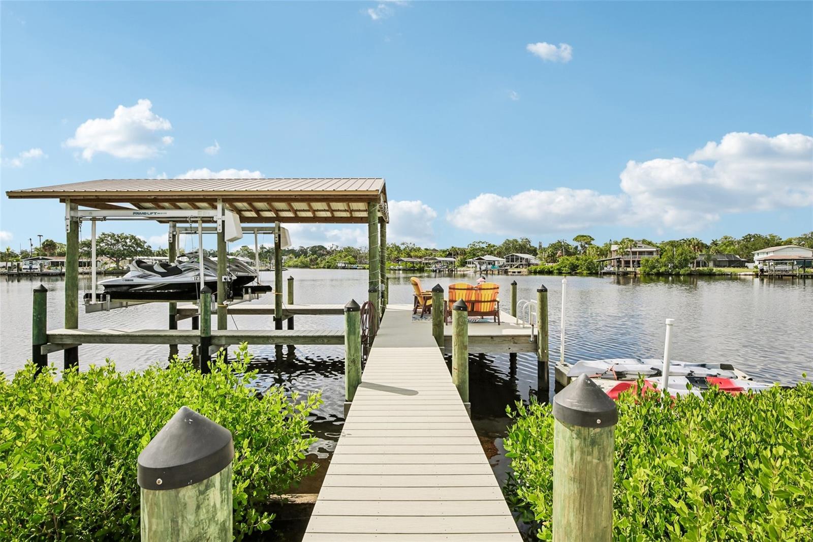 Photo of 806 BLUE HERON BOULEVARD RUSKIN FL 33570