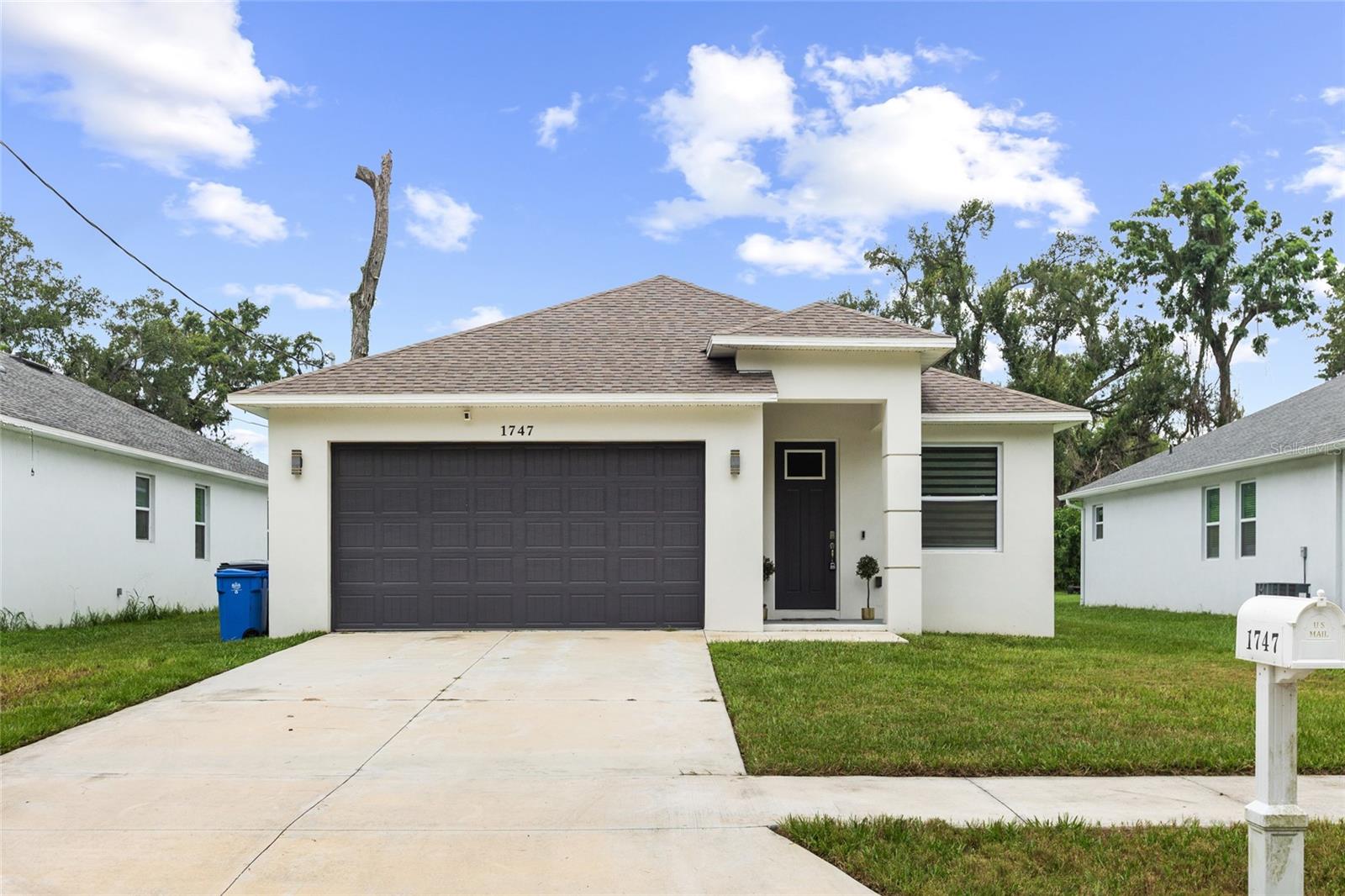 Photo of 1747 S OAK STREET SEFFNER FL 33584
