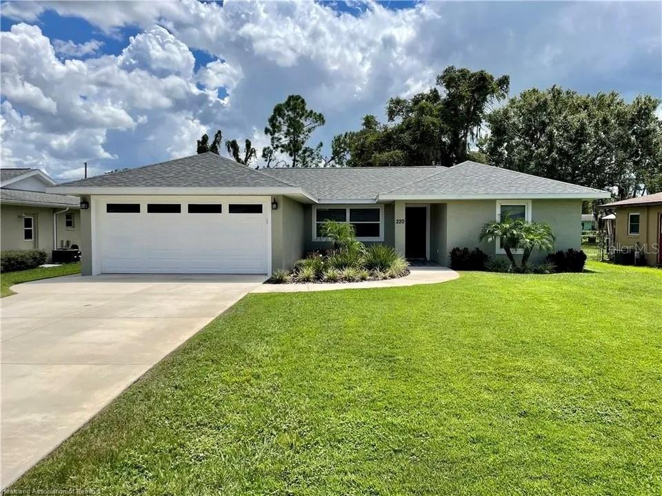 Photo of 220 KITE AVENUE SEBRING FL 33870