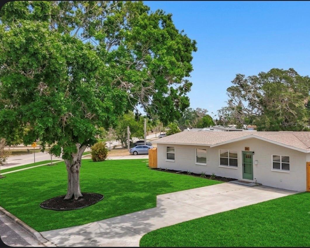 Photo of 200 LEWIS BOULEVARD ST PETERSBURG FL 33705