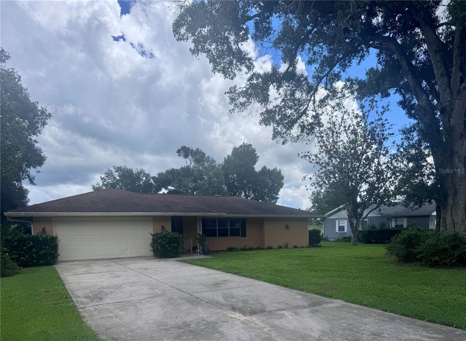 Photo of 6088 FAIRWAY DRIVE RIDGE MANOR FL 33523
