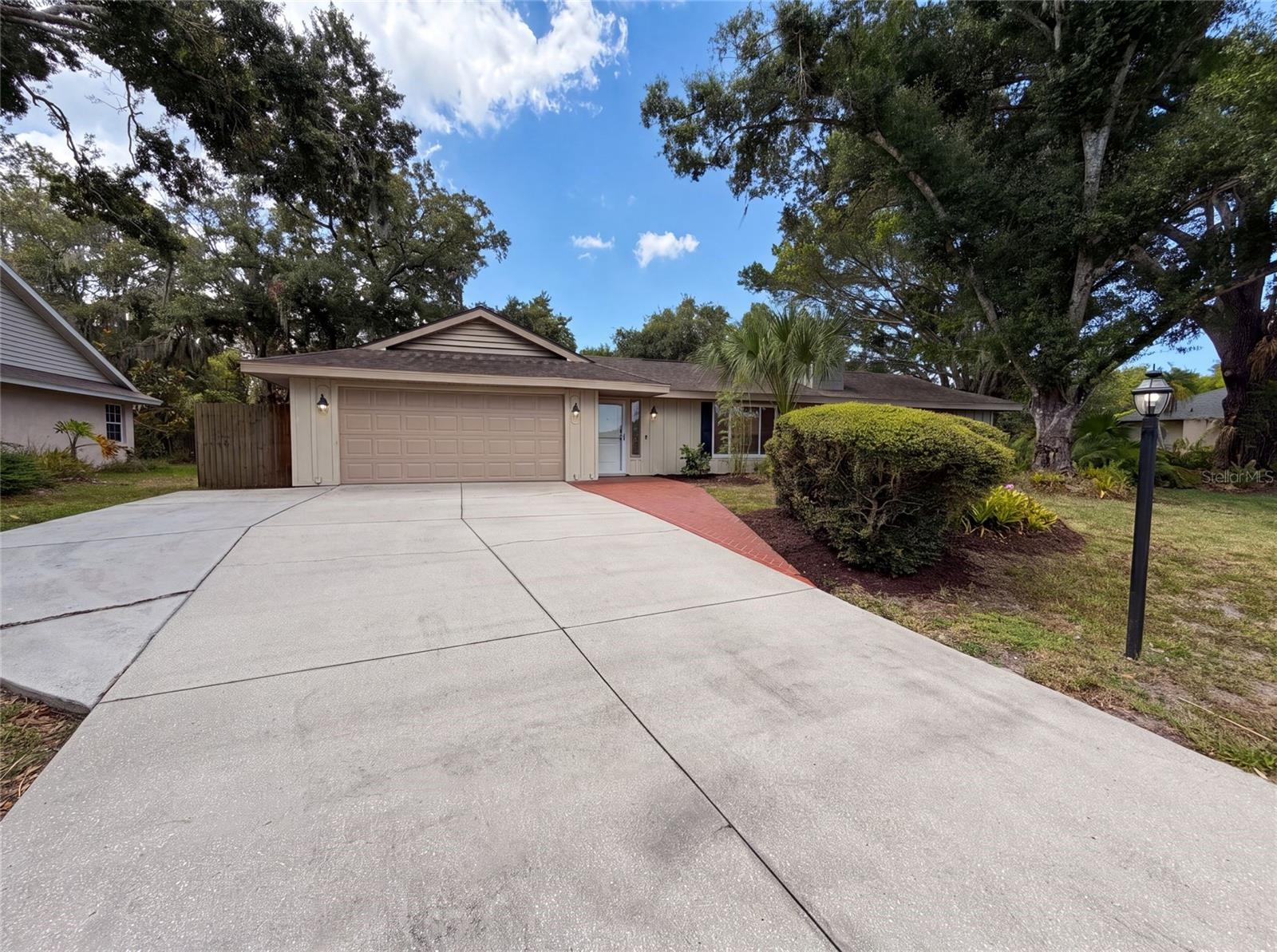 Photo of 8028 CONSERVATORY CIRCLE SARASOTA FL 34243
