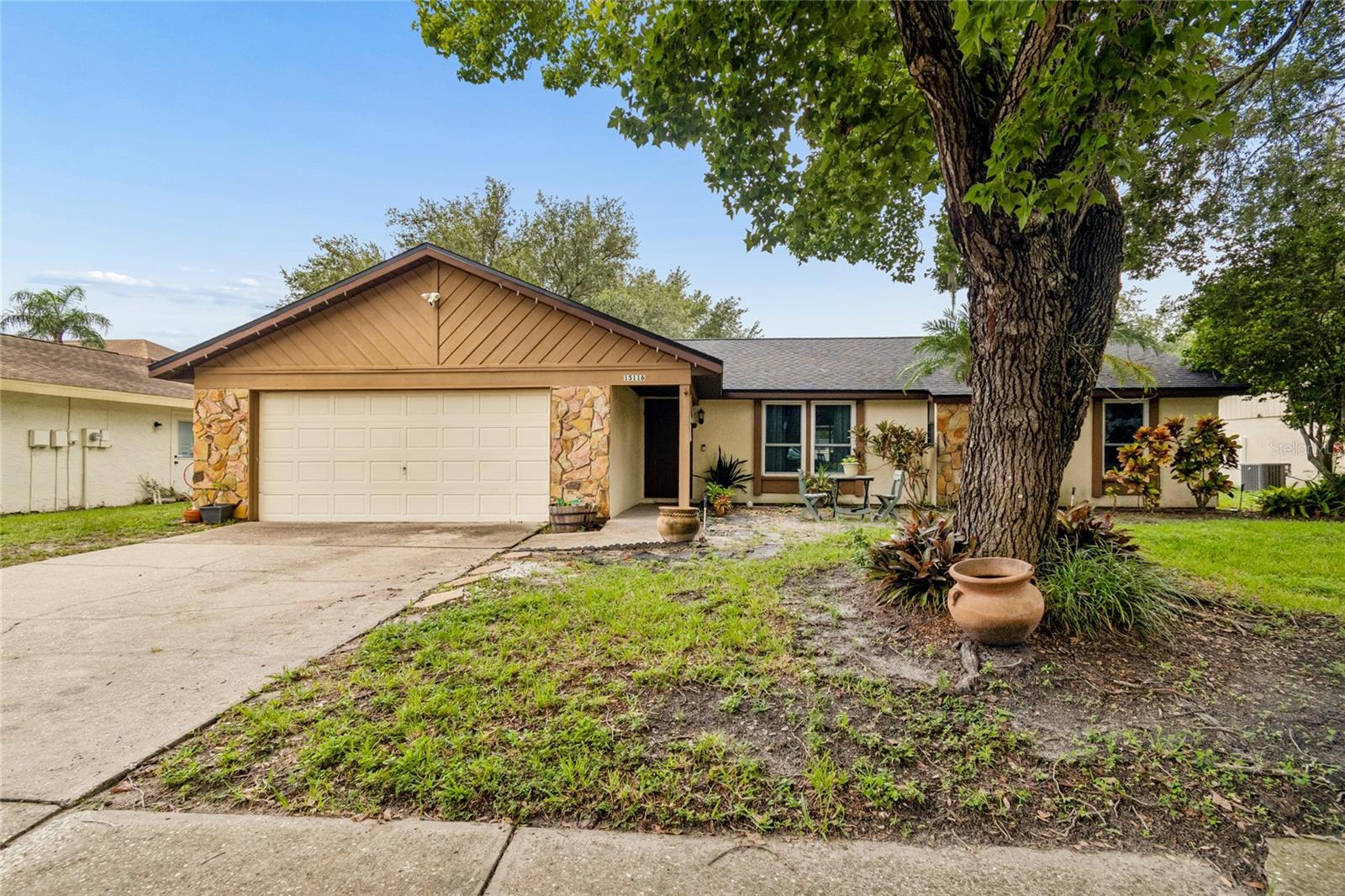Photo of 15116 TRAIL CREEK PLACE TAMPA FL 33625