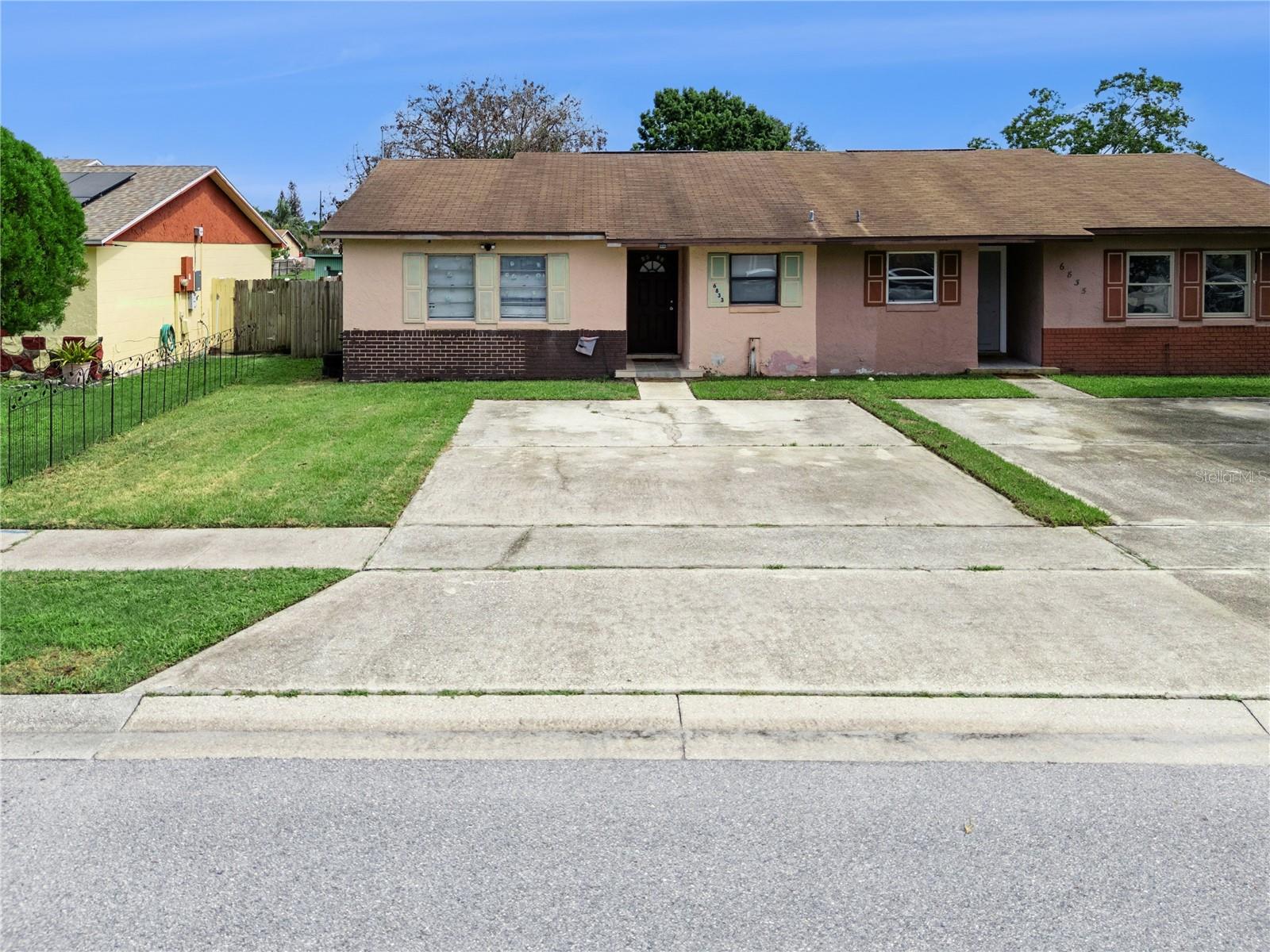 Photo of 6833 LONGMEADE LANE ORLANDO FL 32822