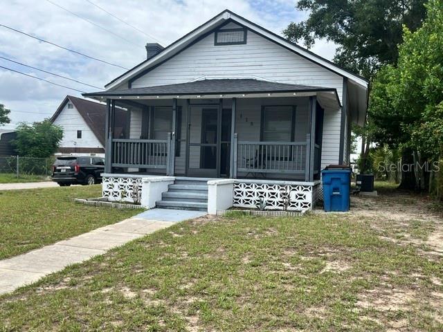 Photo of 118 W STUART AVENUE LAKE WALES FL 33853
