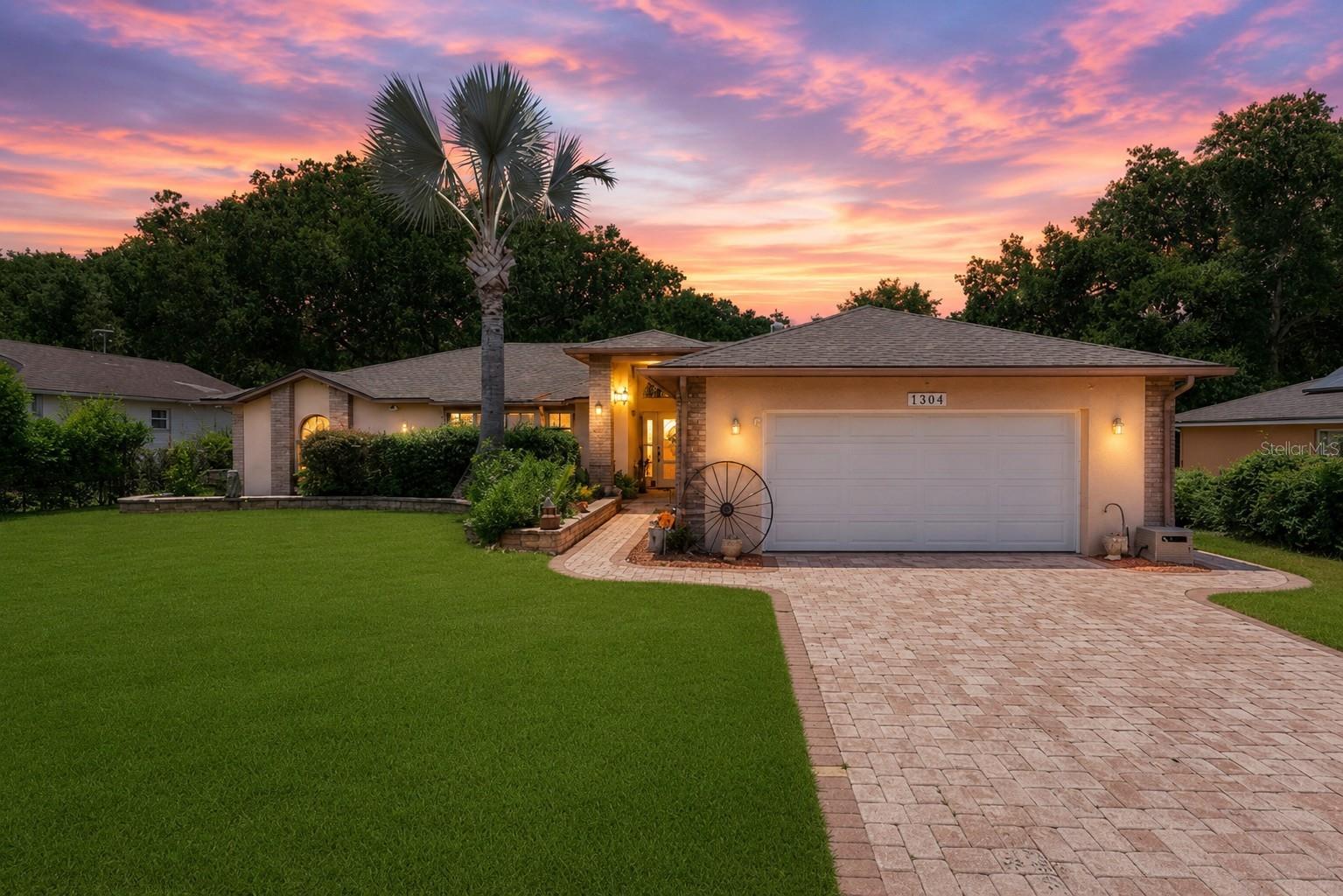 Photo of 1304 ARIANA WOODS CIRCLE AUBURNDALE FL 33823