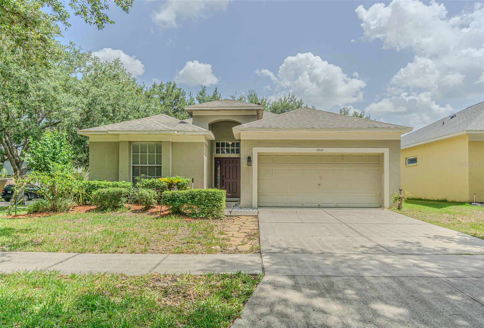 Photo of 19145 WOOD SAGE DRIVE TAMPA FL 33647