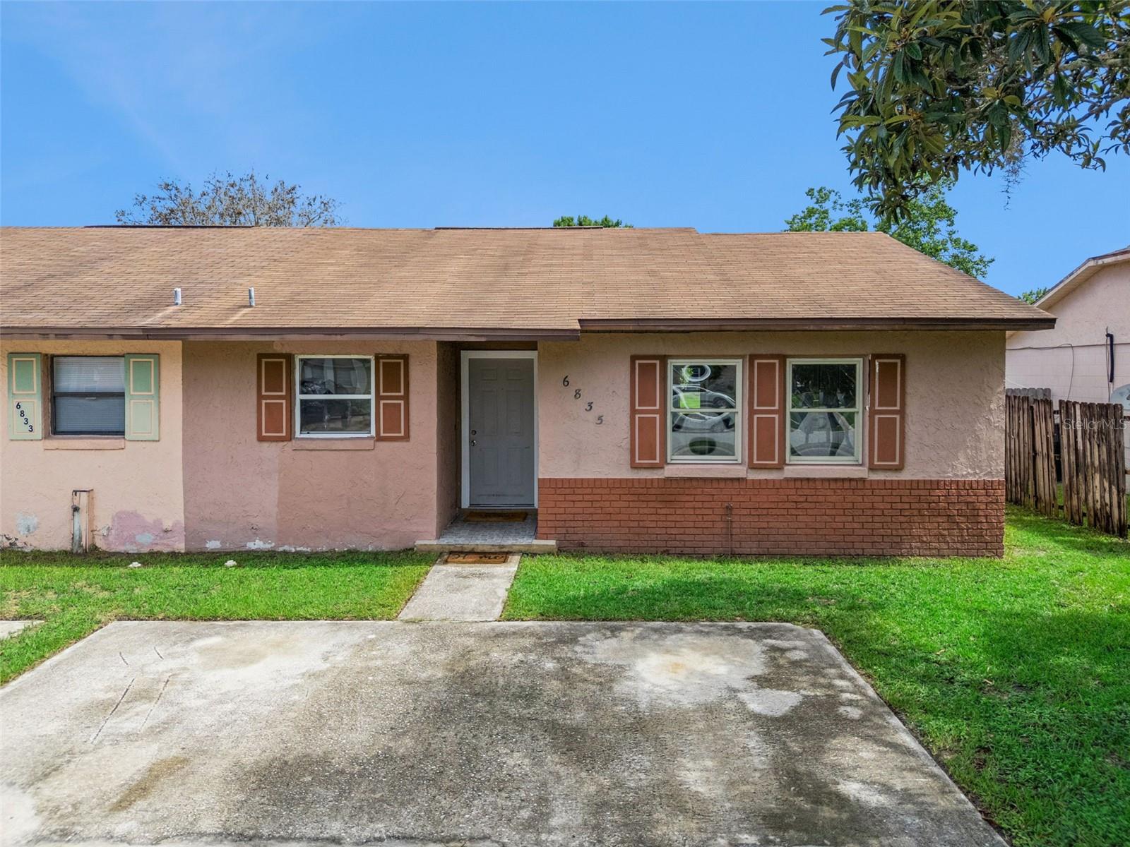 Photo of 6835 LONGMEADE LANE ORLANDO FL 32822