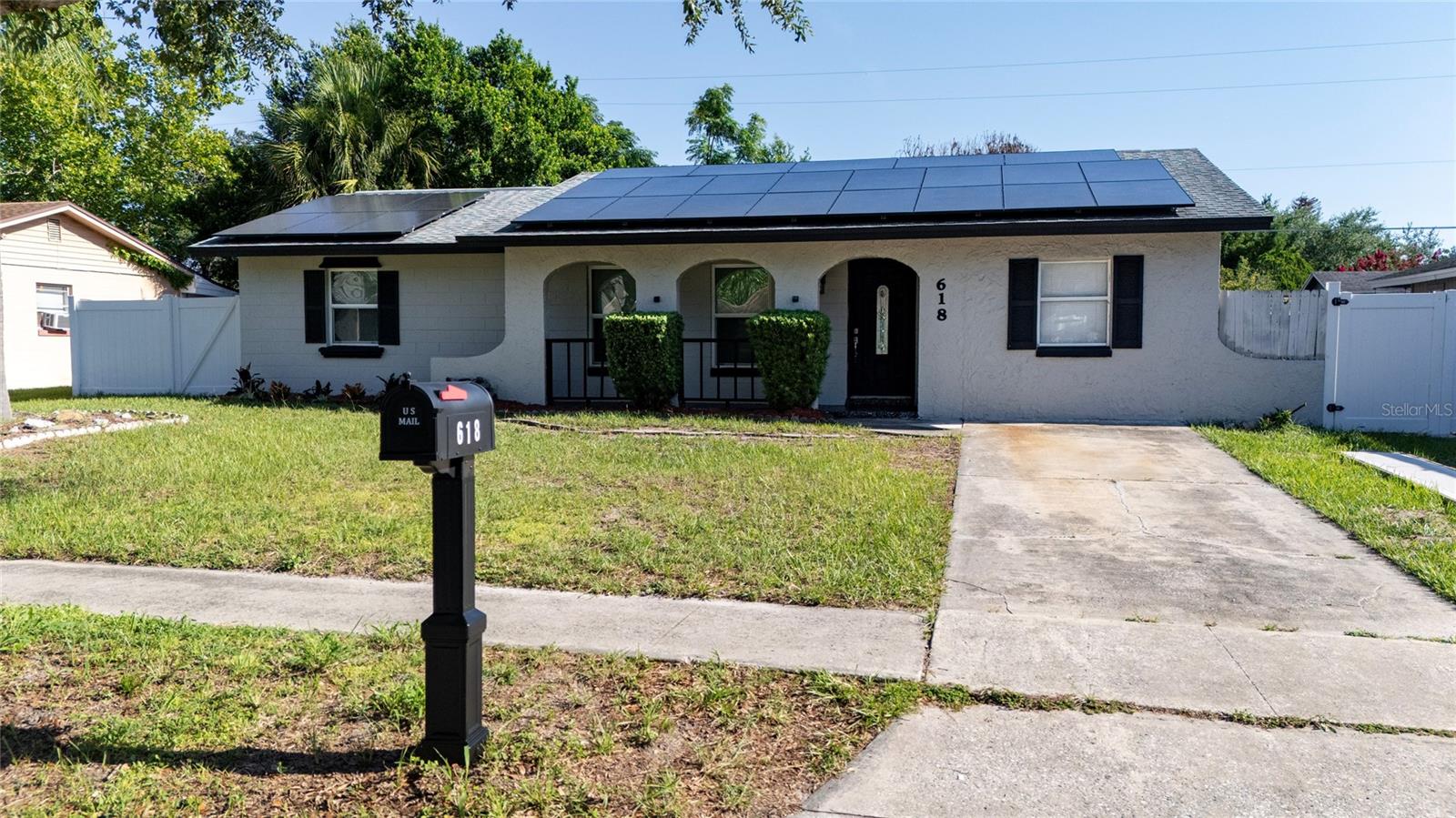 Photo of 618 JUPITER WAY CASSELBERRY FL 32707