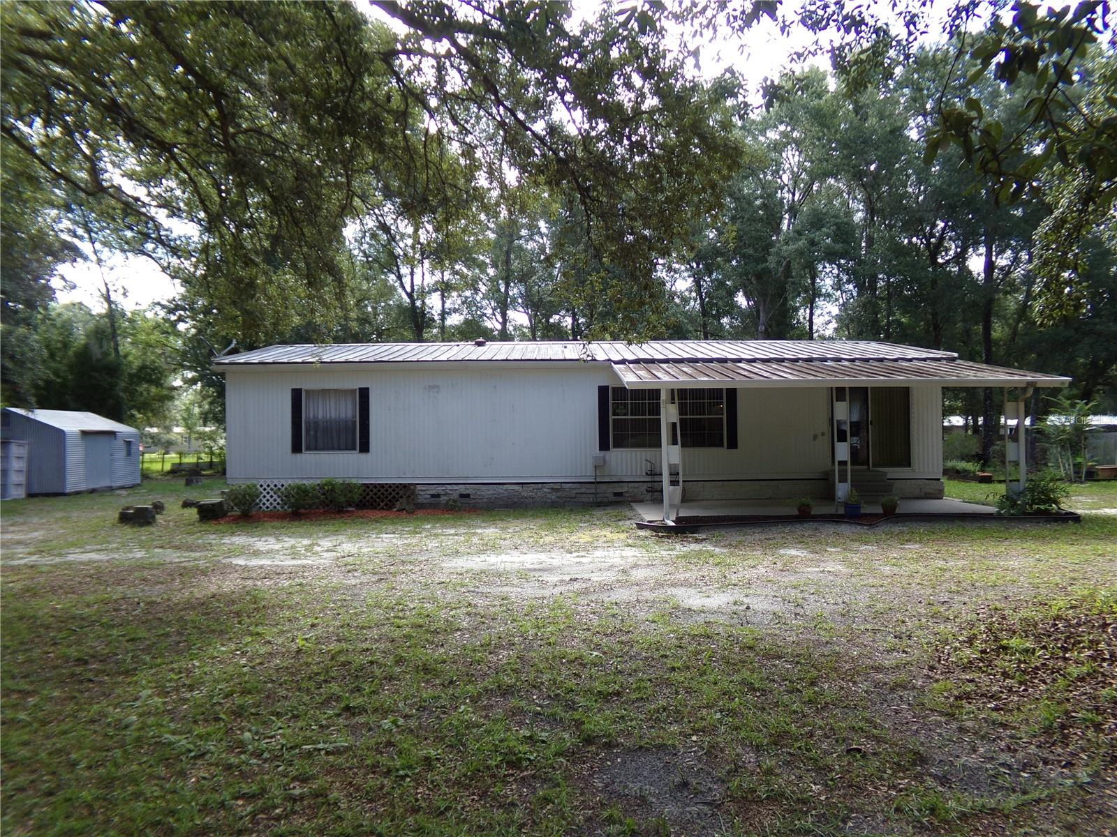 Photo of 12199 SW 44TH DRIVE WEBSTER FL 33597