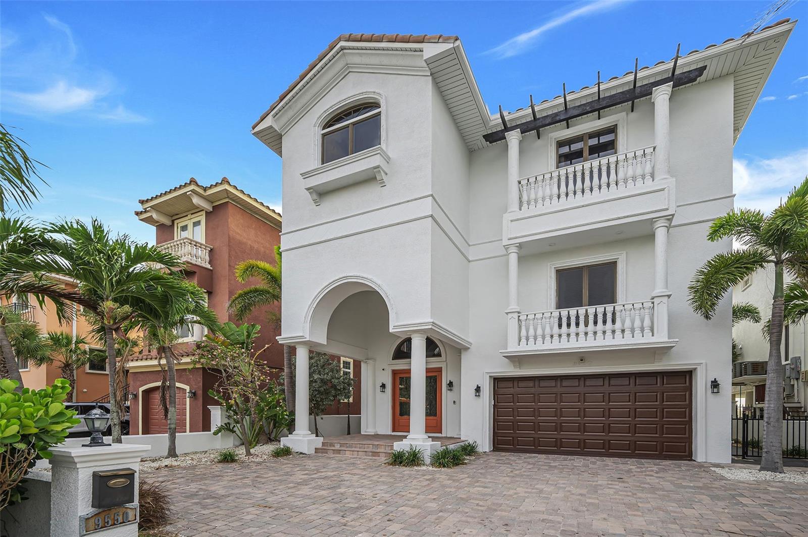 Photo of 9550 W GULF BOULEVARD TREASURE ISLAND FL 33706