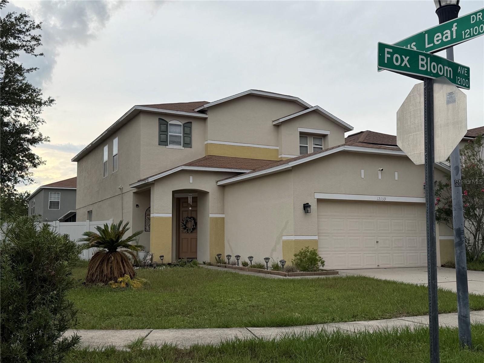 Photo of 12139 FOX BLOOM AVENUE GIBSONTON FL 33534