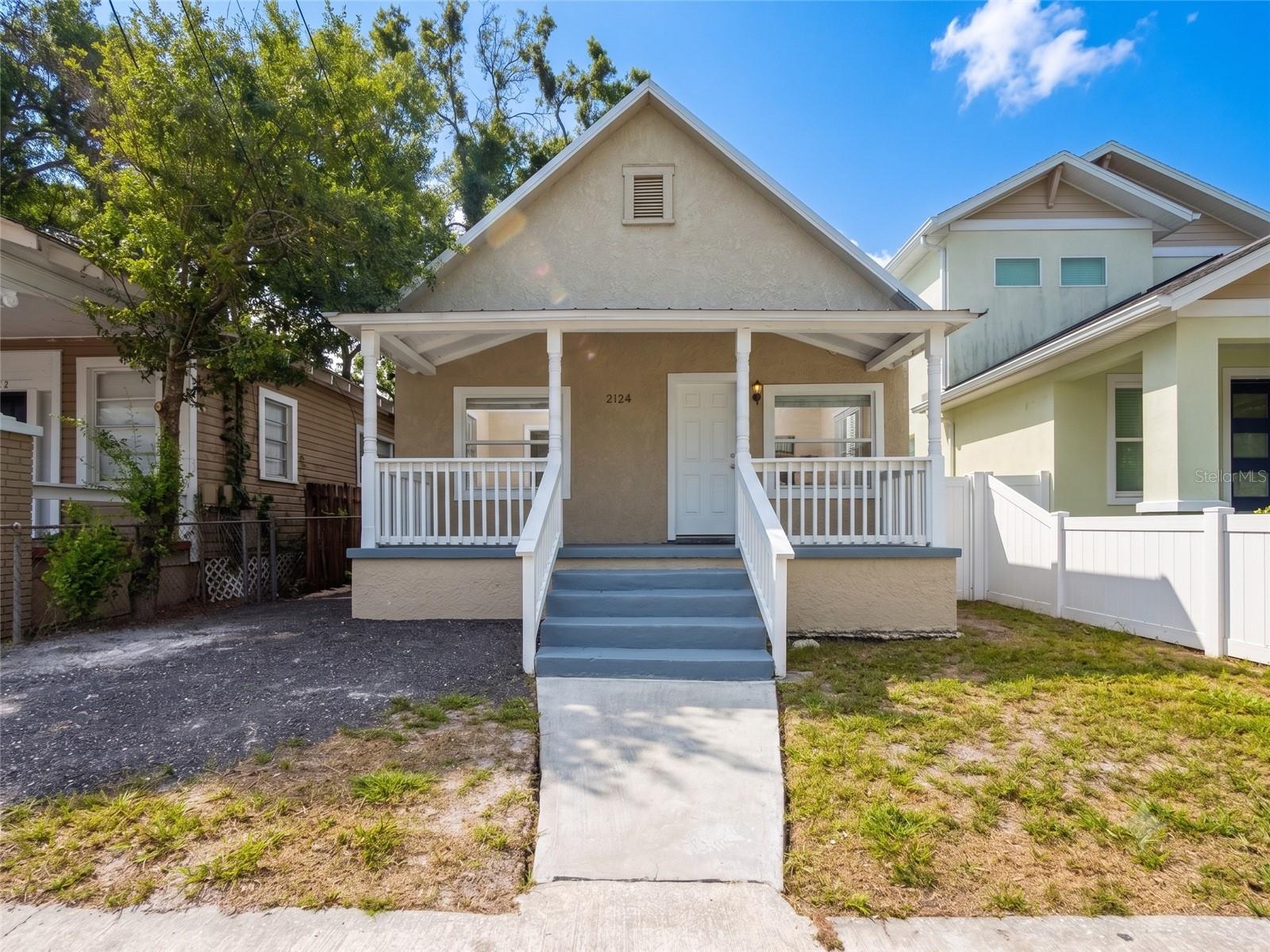 Photo of 2124 W CHESTNUT STREET TAMPA FL 33607