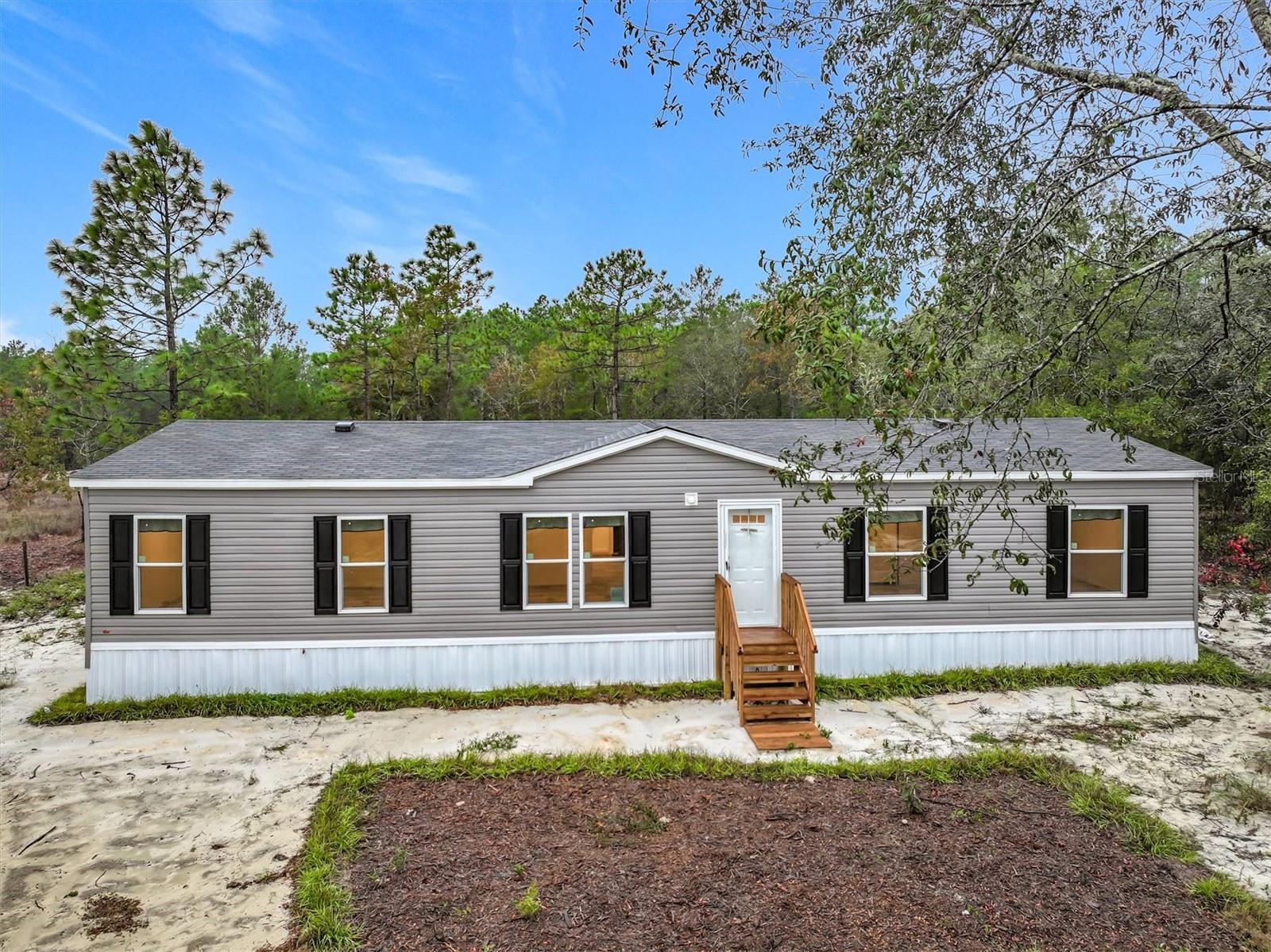 Photo of 150 LAKE GALILEE DRIVE HAWTHORNE FL 32640