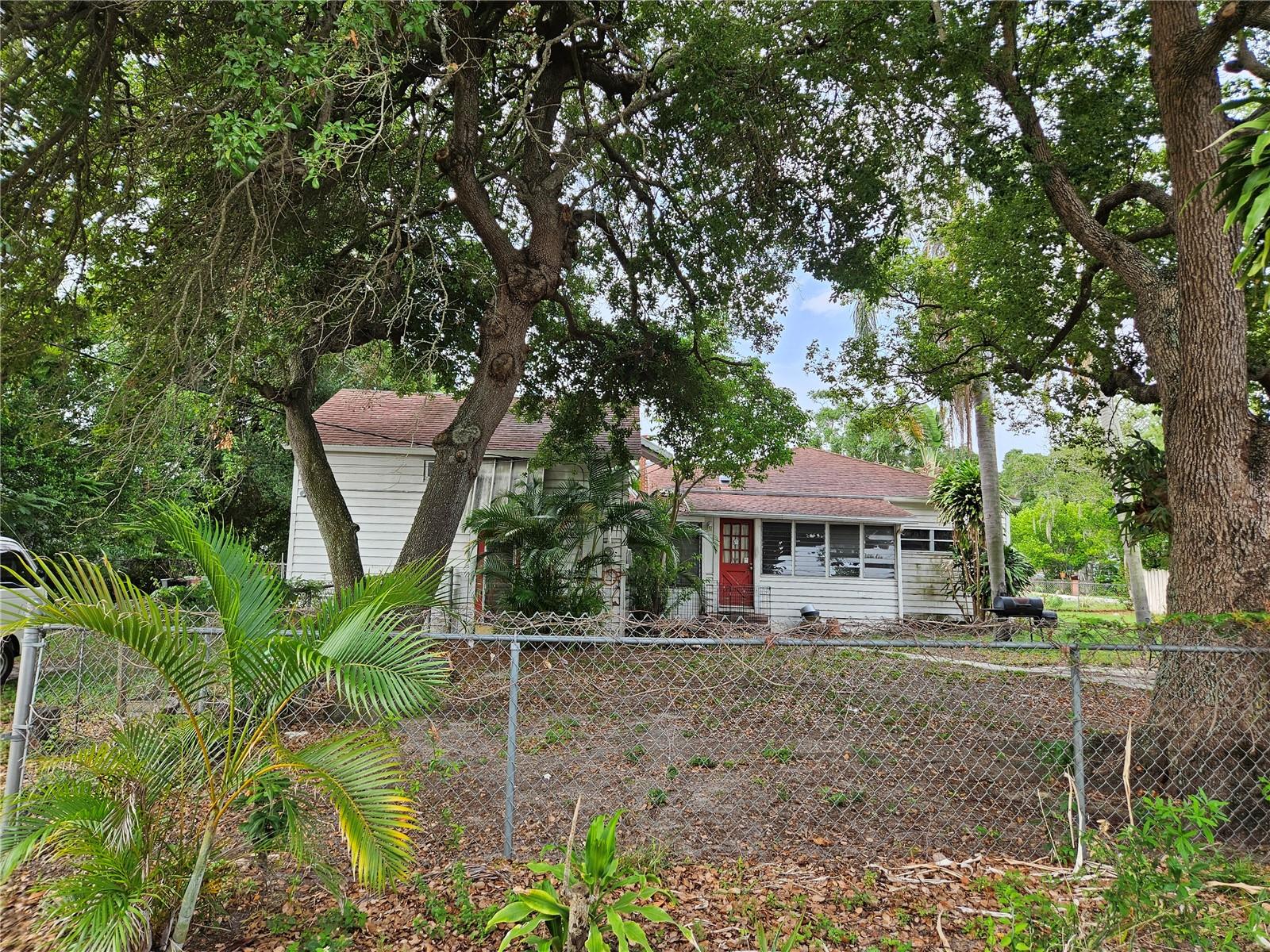 Photo of 4605 8TH AVENUE ST PETERSBURG FL 33713