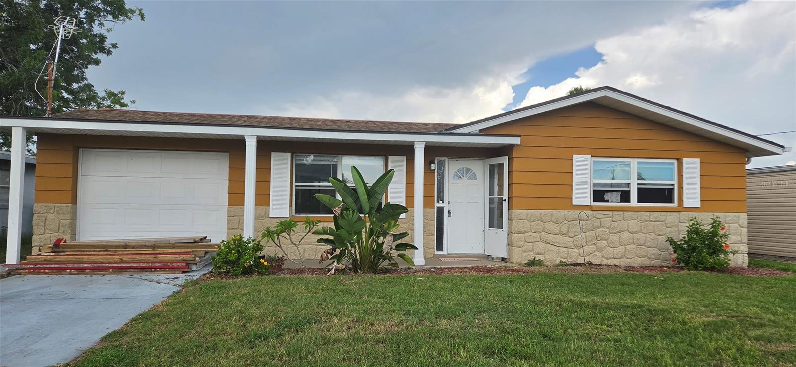 Photo of 13324 CAROL DRIVE HUDSON FL 34667