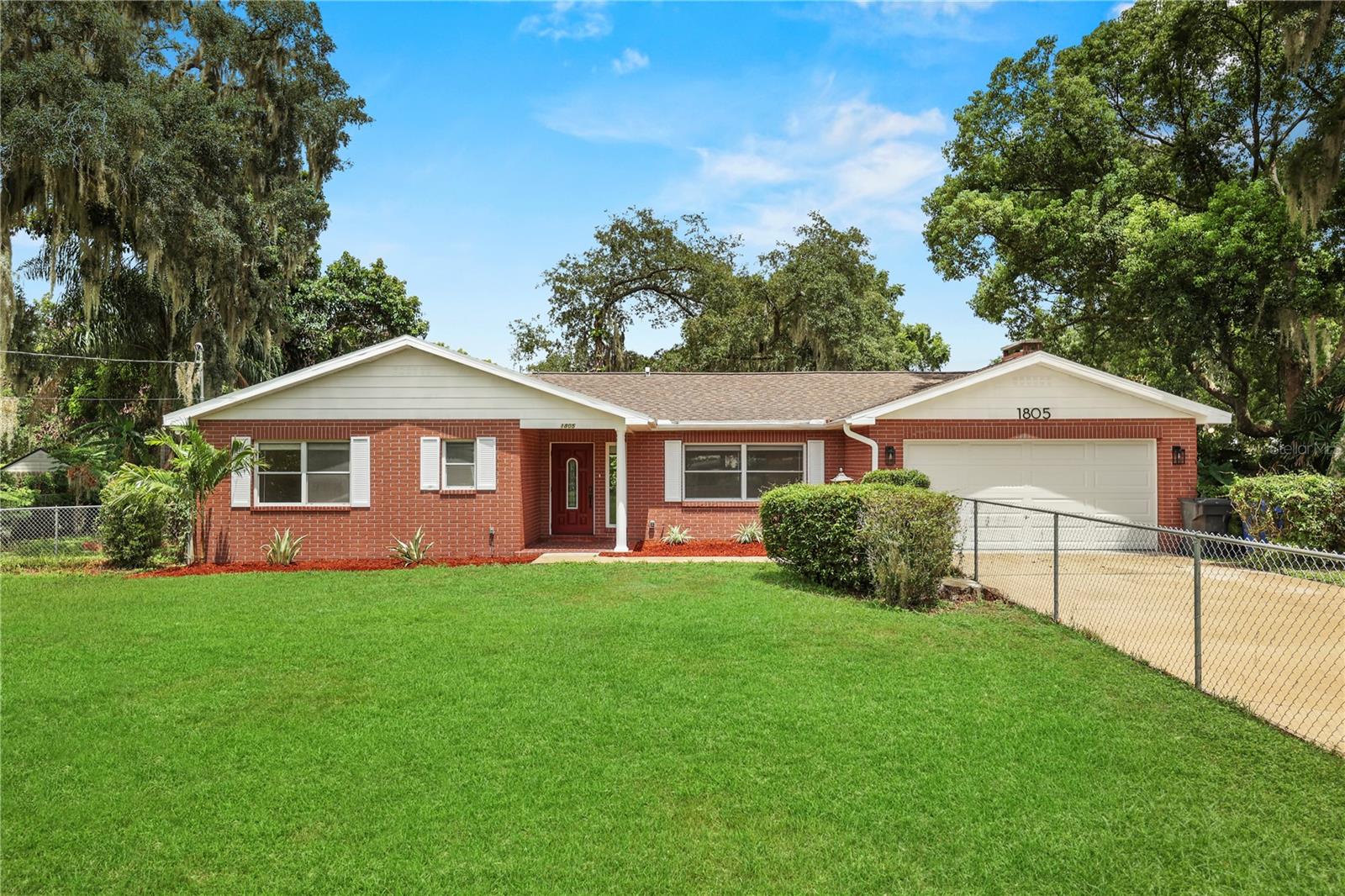 Photo of 1805 DIERKER DRIVE VALRICO FL 33596