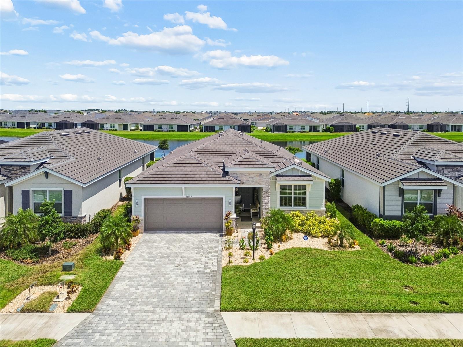 Photo of 18123 GULF RANCH PLACE LAKEWOOD RANCH FL 34211
