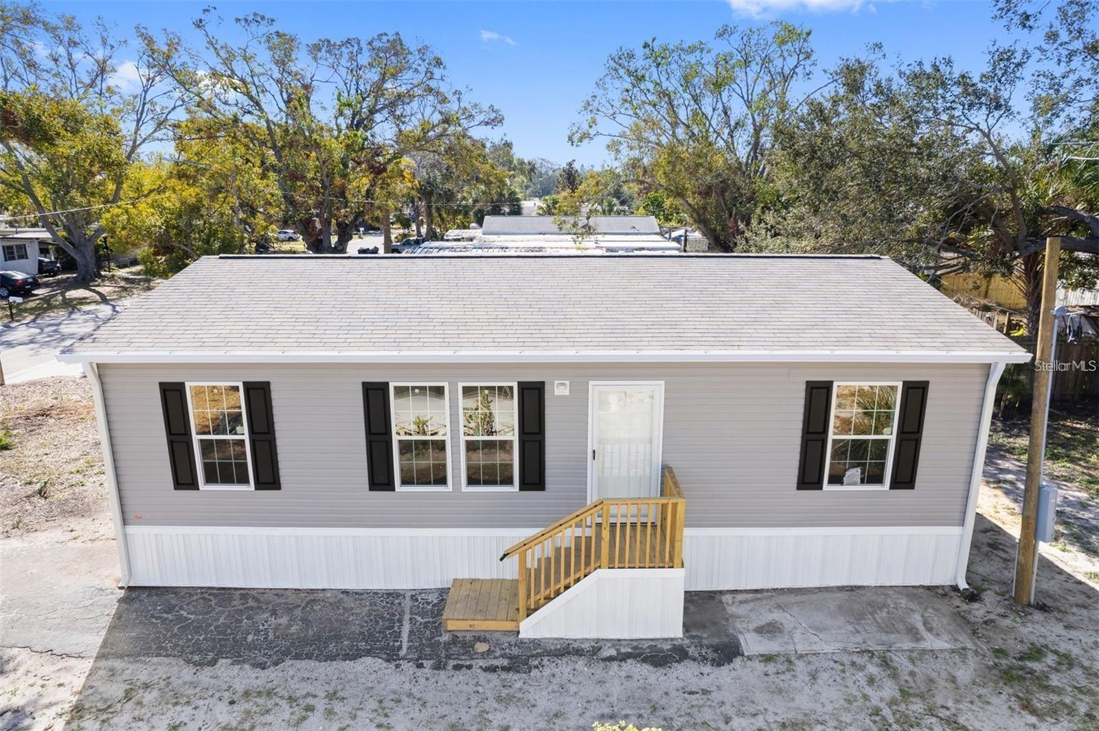 Photo of 5234 YELLOW PINE STREET ST PETERSBURG FL 33709